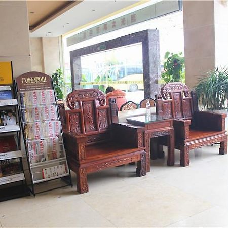 Nanning Guoyu Hotel Экстерьер фото